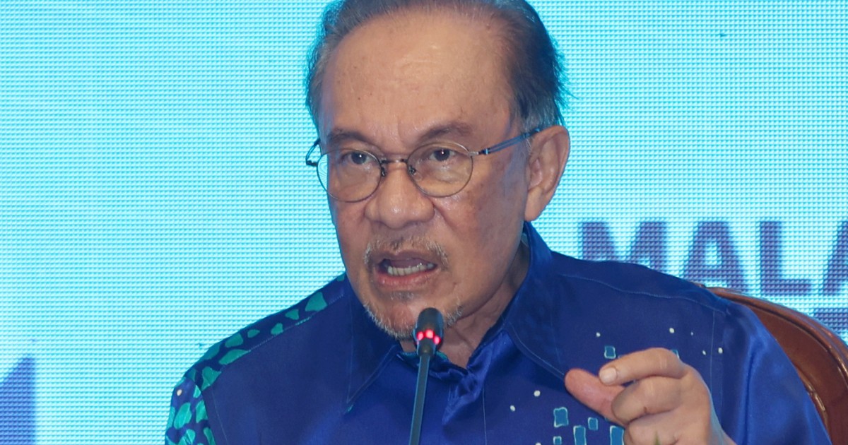Anwar Defends Sharp Reduction in Special Lottery Draws, Reaffirms Anti-Gambling Stance