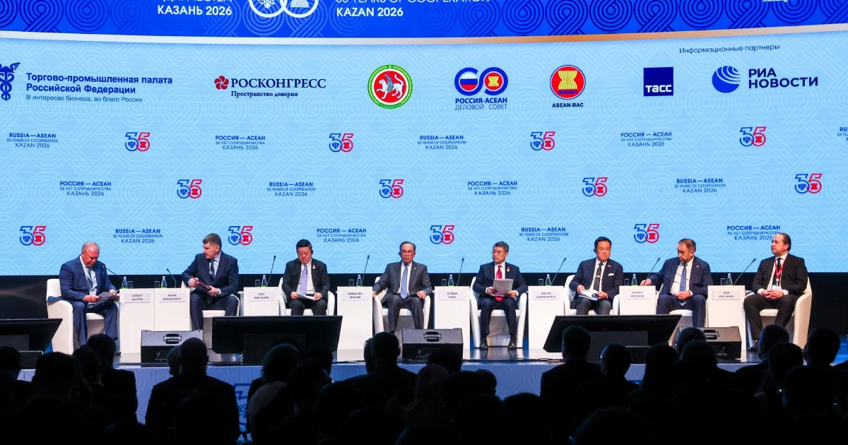 ASEAN and Russia Should Deepen Strategic Partnership on Food, Energy, Anwar Says