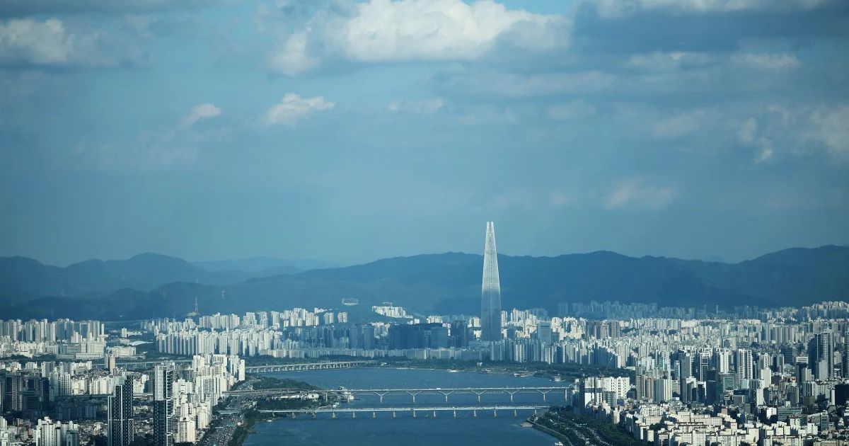 South Korea Appoints Seasoned Finance Veteran Lee Hyoung-il as Deputy PM Amid Cabinet Overhaul