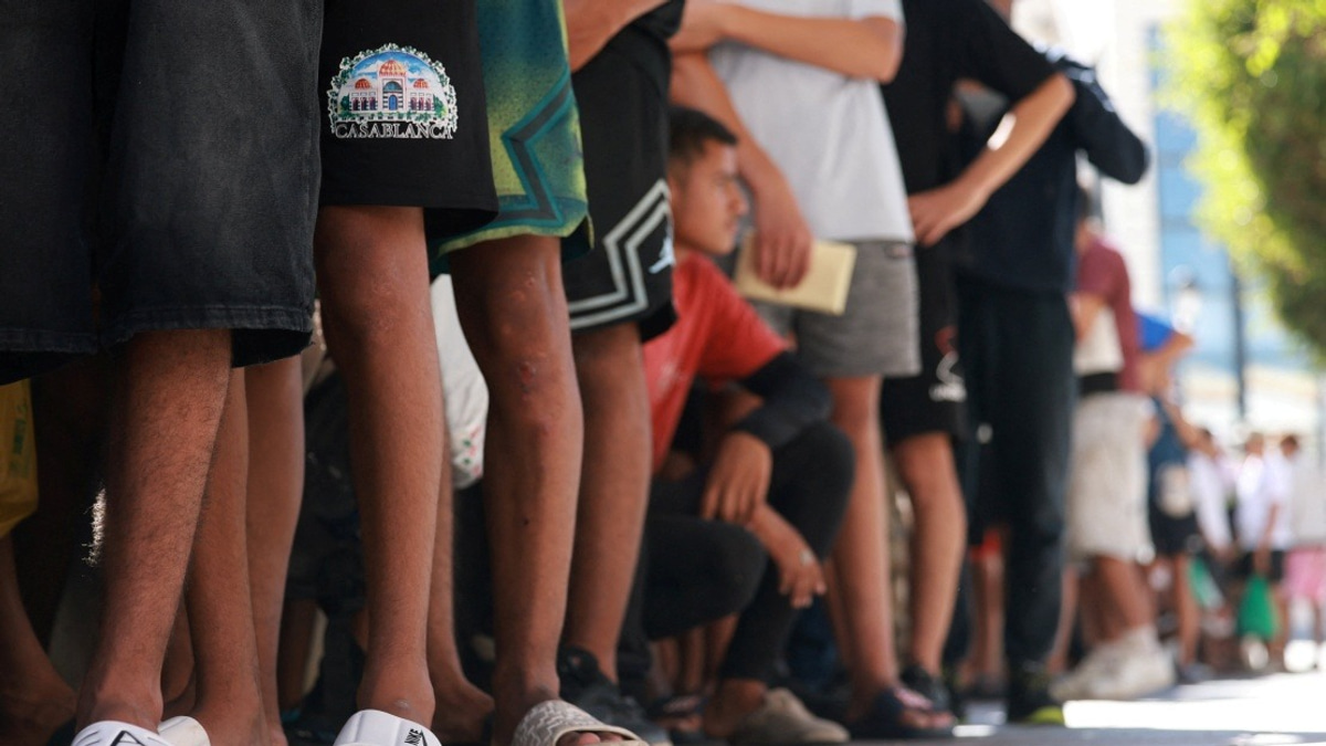 Spain Retaliates With Border Checks on Italian Travellers Over Migration Standoff