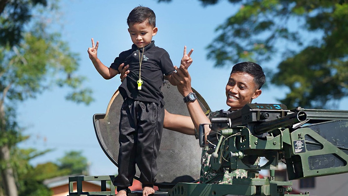 Defence Ministry Deepens Community Ties in Alor Gajah Through Welfare and Infrastructure Push