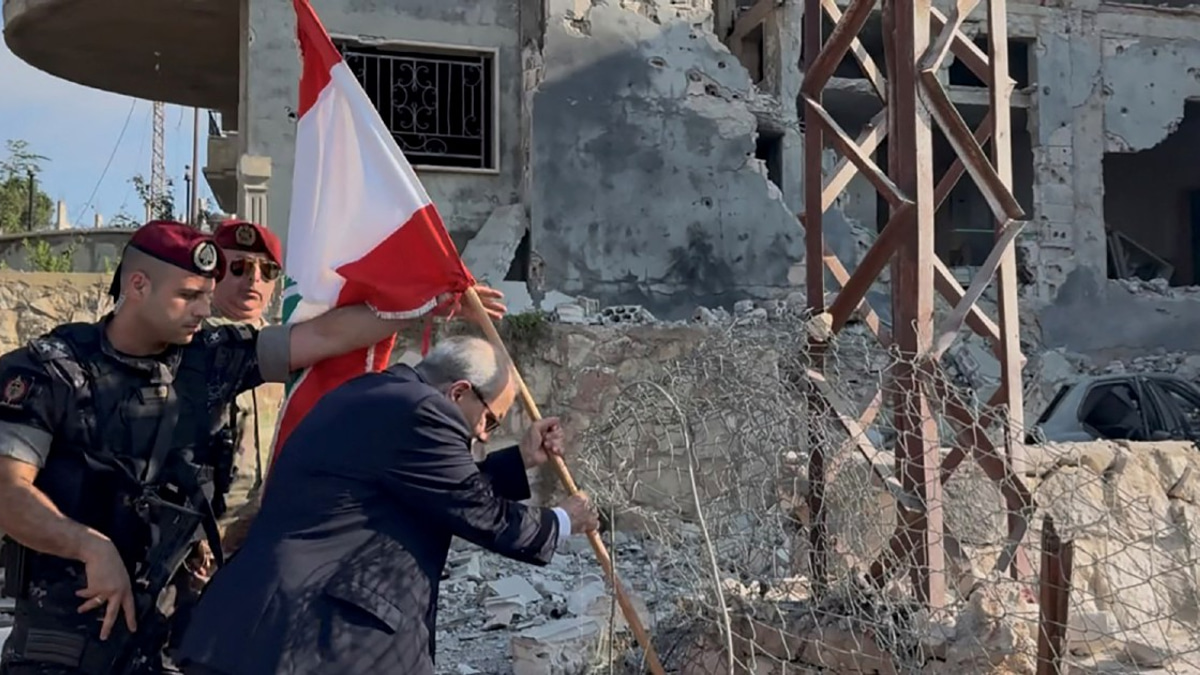 Lebanon Pursues Full Israeli Withdrawal as Ceasefire Enforcement Begins