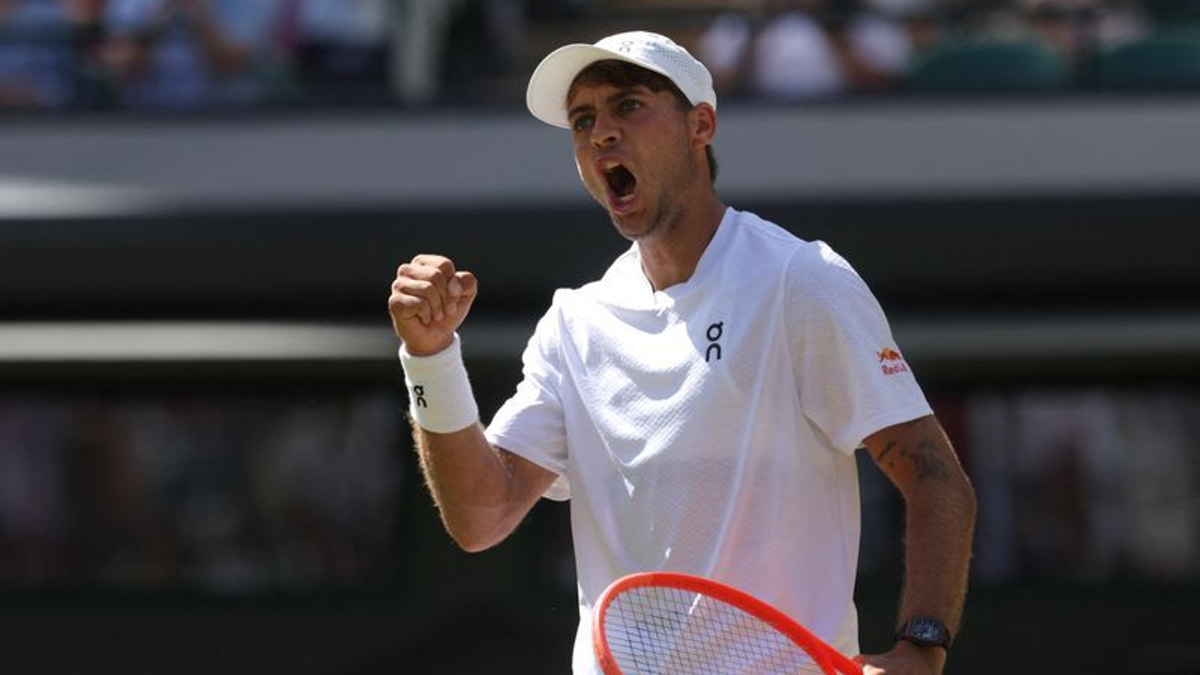 Cobolli Advances to Wimbledon Quarter-Finals, Eyes Ice Cream and Pasta After De Minaur Victory