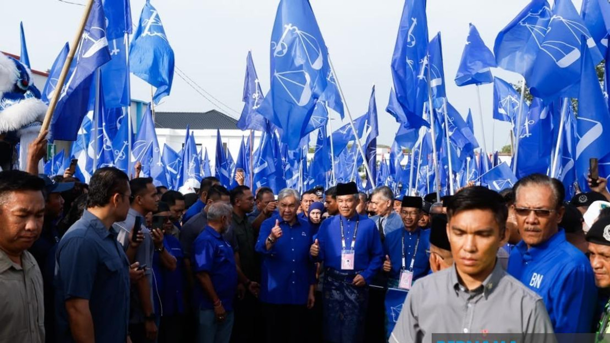 Negeri Sembilan Election: Top BN and PAS Leaders Rally Behind Candidates at Nomination Filing