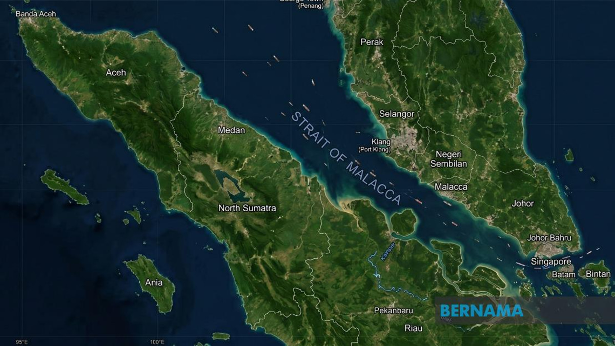 Indonesia and Singapore Pledge Renewed Commitment to Safeguard Malacca Strait