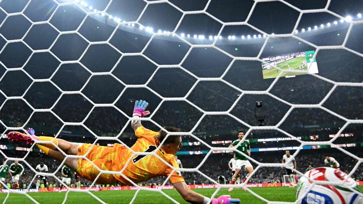 Police Bust World Cup Betting Racket Operating from Sentul Call Centre