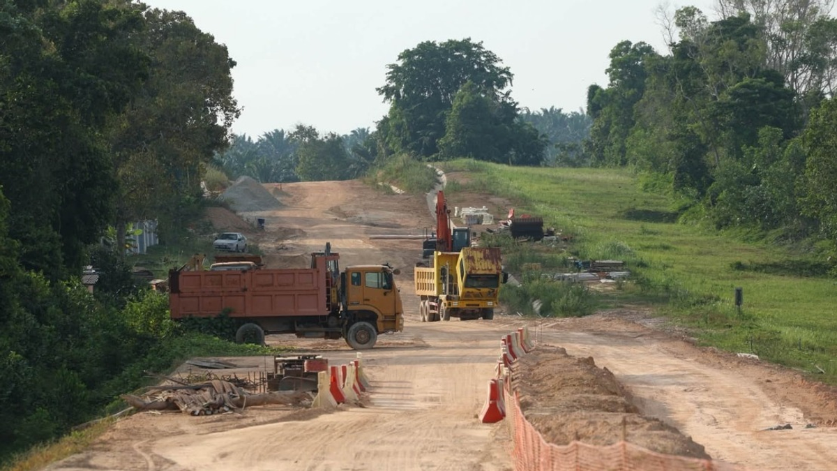 Lukut-Kampung Sirusa Road Project Races Ahead of Schedule at 60% Complete