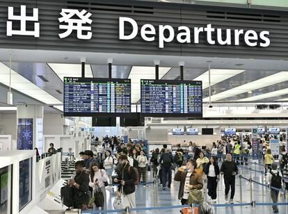Japan Triples Departure Tax and Raises Visa Fees in Bid to Manage Tourism Surge