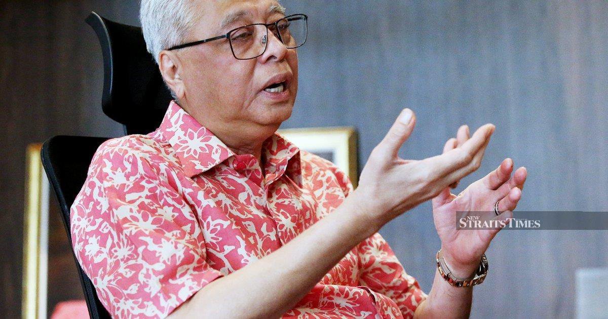 Former PM Ismail Sabri Hospitalized at IJN Before Court Date