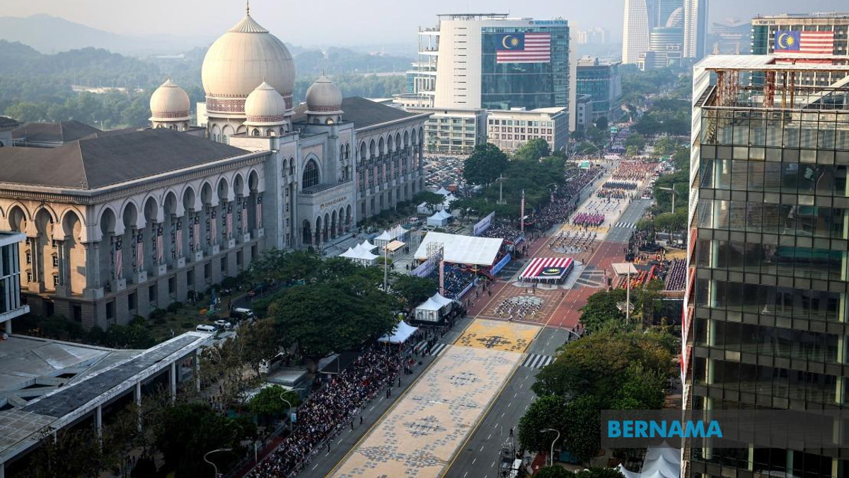 Over 2,300 Police Officers Mobilised to Secure 2026 National Day Ceremony at Dataran Putrajaya
