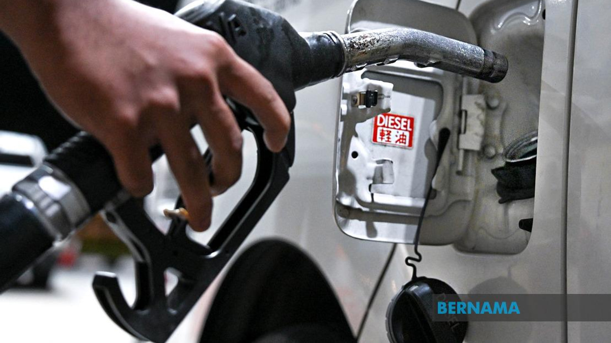 Malaysia to Cut Subsidised Diesel to RM2.10 Per Litre from July