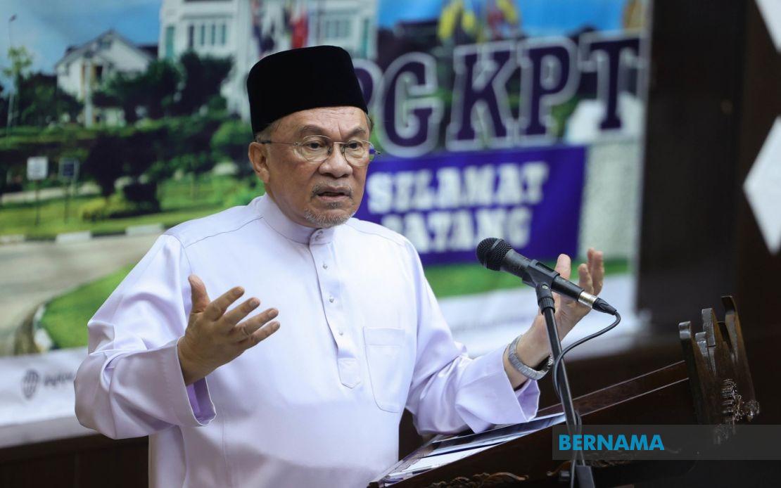 Schools Must Not Conceal Bullying Cases, Says PM Anwar