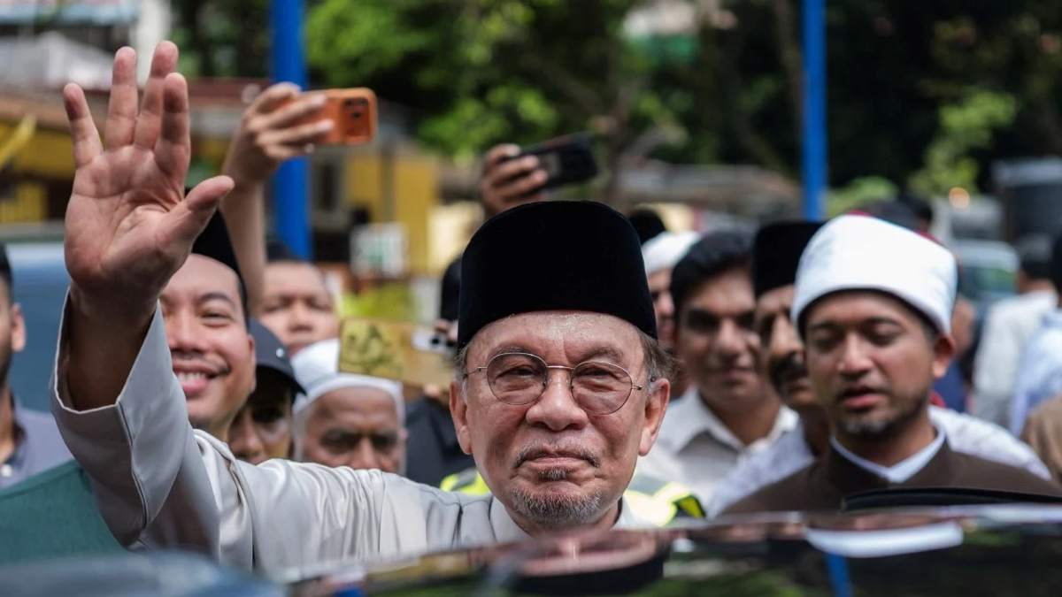 Top Malaysian Leaders Converge on Johor as Election Campaign Enters Critical Phase