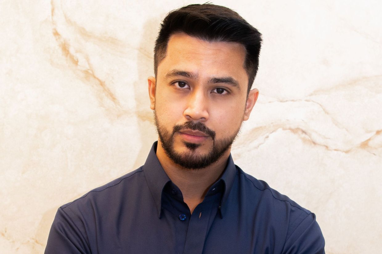 Aliff Aziz Returns to Acting in New iQiyi Drama, Playing Unfaithful Husband Post-Divorce