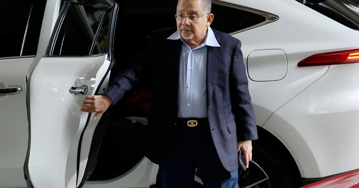 Federal Court Dismisses Isa Samad's Bid for Review; Corruption Conviction Upheld