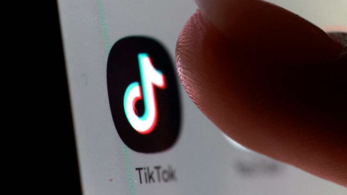 Misinformation on TikTok Sparks Real Violence: Romanian Ambulance Attacked Over Child Abduction Hoax