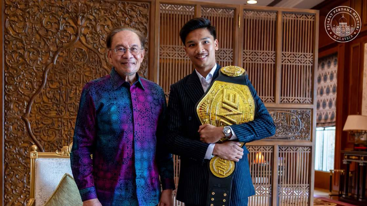 Anwar Hails Aliff Rakib's Historic ONE Championship Muay Thai Victory