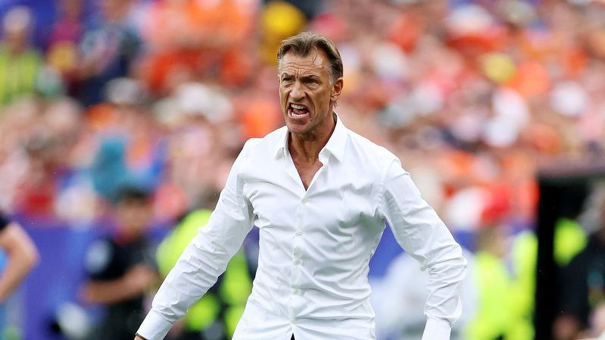 Renard Departs Tunisia Job After World Cup Group-Stage Collapse