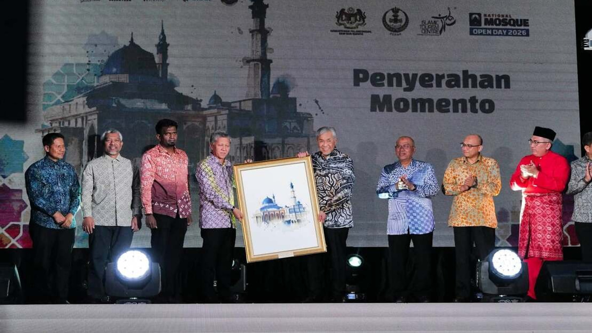 Mosques Must Become Tourism Destinations While Preserving Sacred Purpose, Says Ahmad Zahid