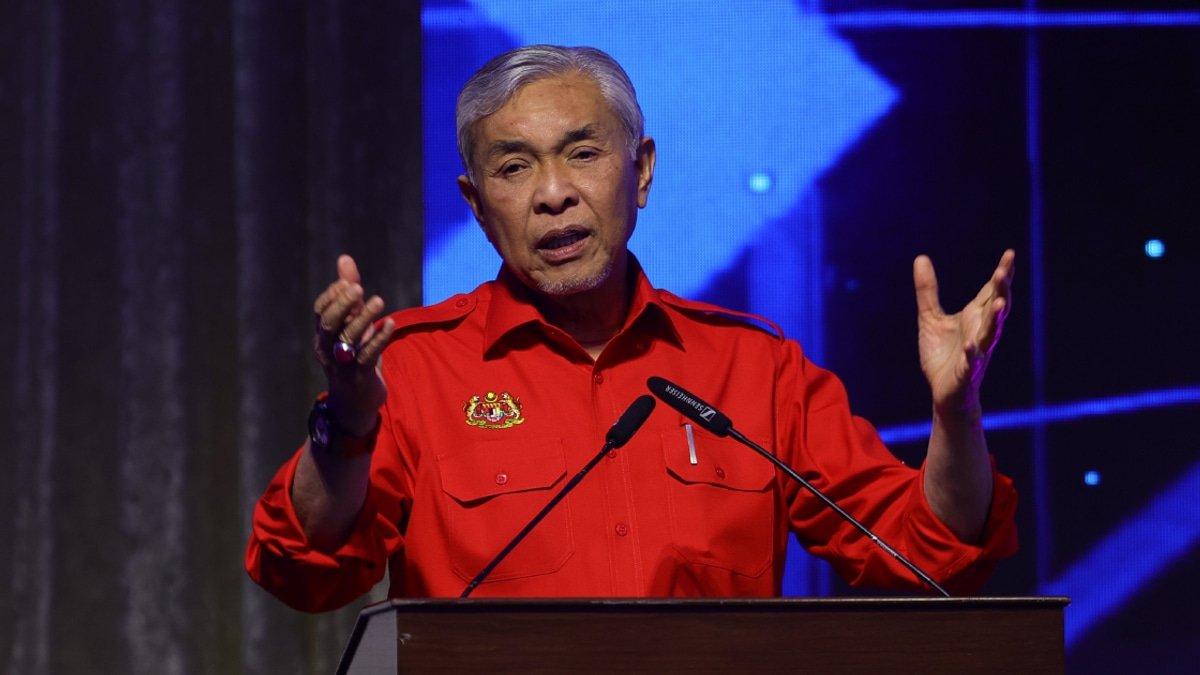 BN open to minister reshuffles at PM's discretion, says Zahid