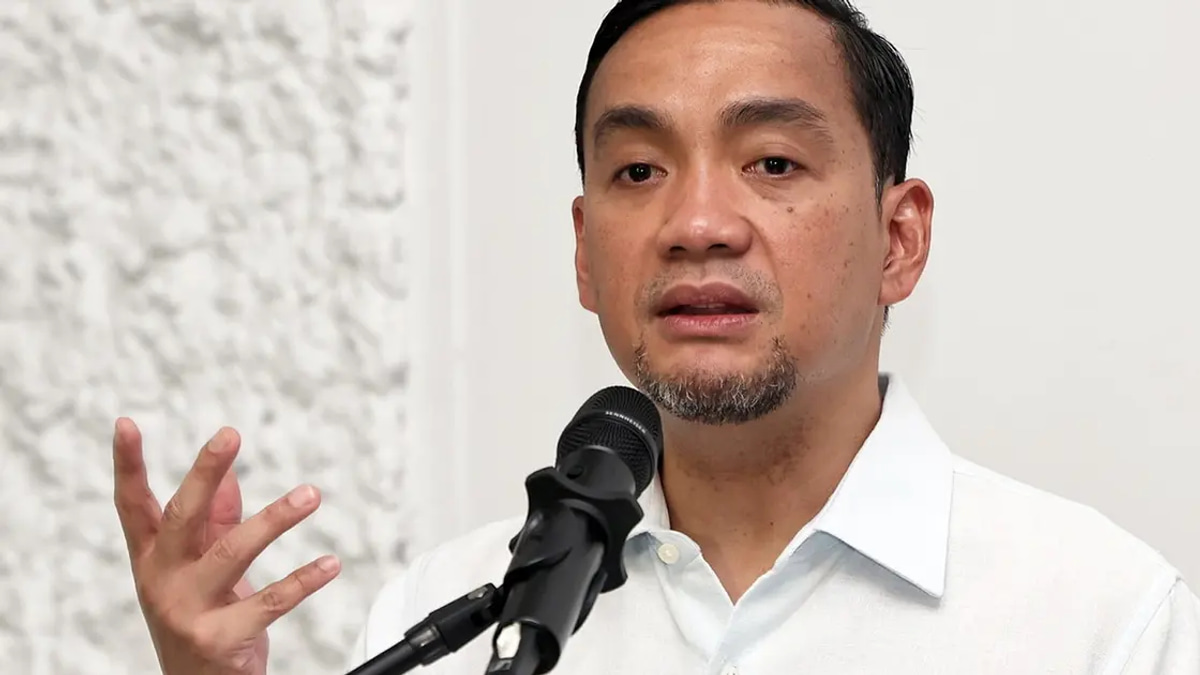 Johor Menteri Besar Defends State's Federal Cooperation Record Against PM's Arrogance Claim
