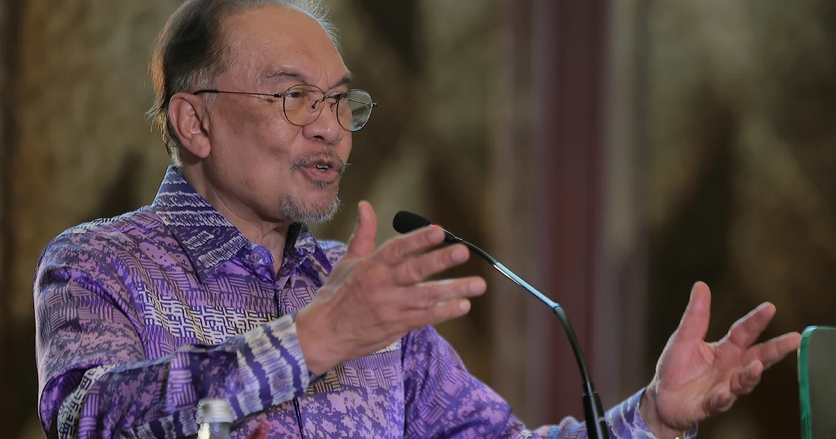 Anwar's Kazan Mission Aims to Deepen Malaysia-Russia and Regional Ties