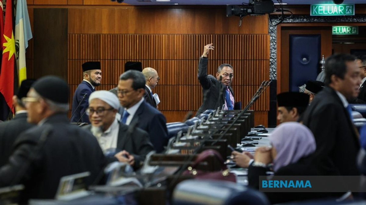 Anwar Rebukes Opposition Over Tabung Haji Political Tactics