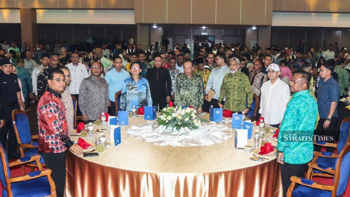 Anwar Calls on Indian Muslim Community to Champion Change Through Unity and Compassion