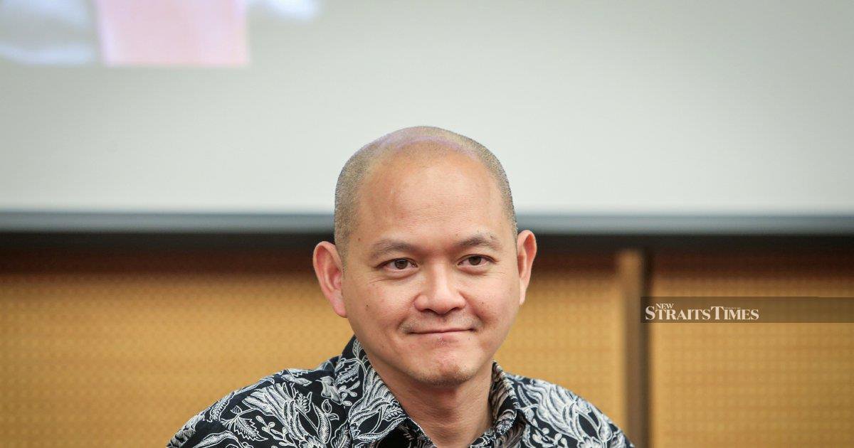 Former Bangi MP Ong Kian Ming Exits DAP to Support Khairy Jamaluddin's Campaign