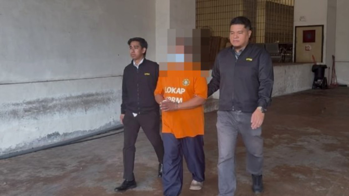Bentong Prison Officers Arrested Over Inmate Smuggling Scheme