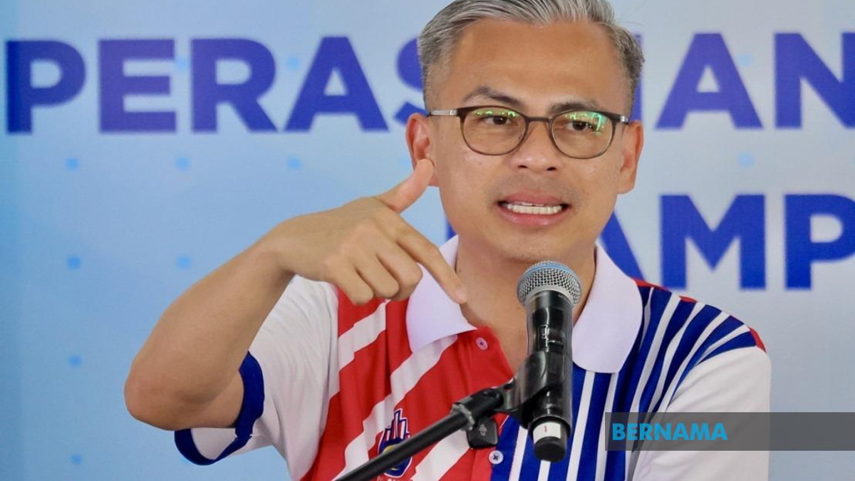 Minister Condemns Fraudulent WhatsApp Account Impersonating PH's Endau Candidate in Johor Election