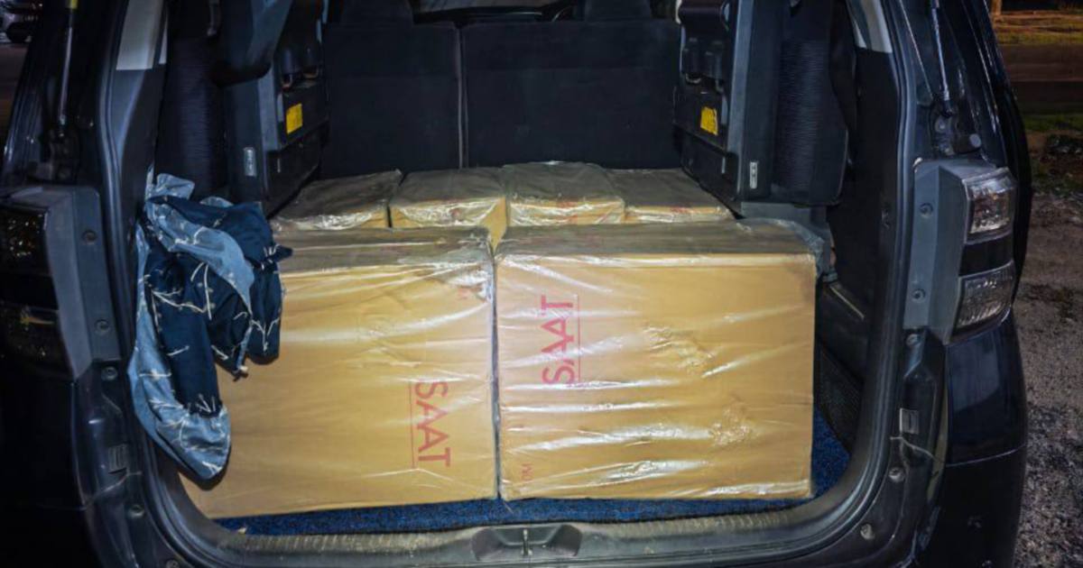 Police Nab Smuggler with 60,000 Contraband Cigarettes in Kota Baru Operation