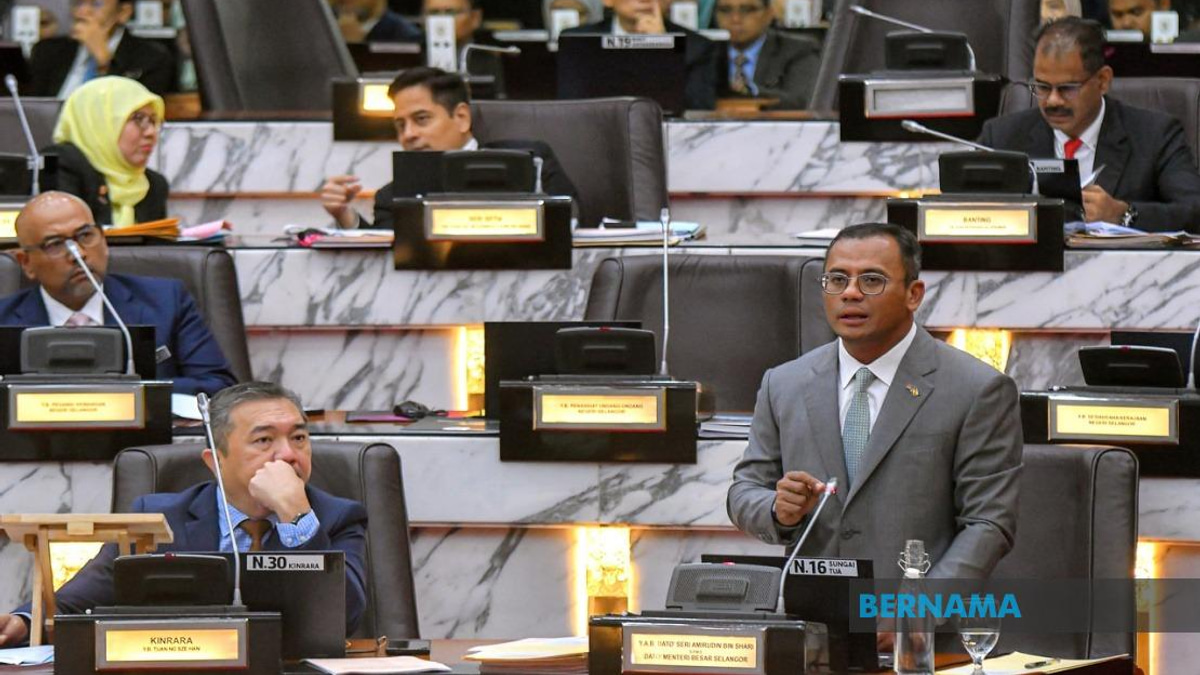 Selangor to Expand Study Aid Scheme, Targeting 5,000 Recipients by 2027