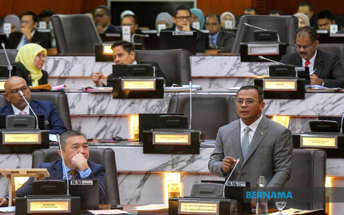 Selangor to Expand Study Aid Scheme, Targeting 5,000 Recipients by 2027