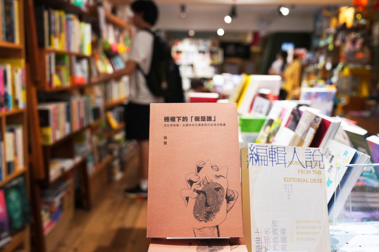 Hong Kong security chief warns booksellers over 'national security' concerns as arrests escalate