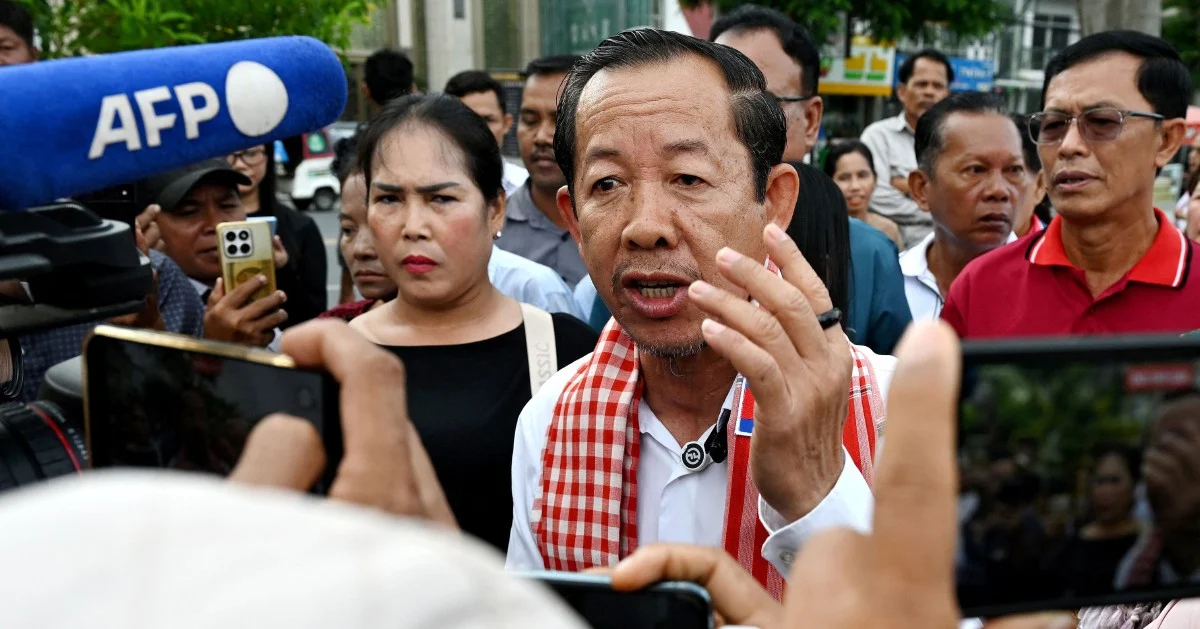 Cambodia's Supreme Court Upholds Electoral Ban on Opposition Figure Rong Chhun
