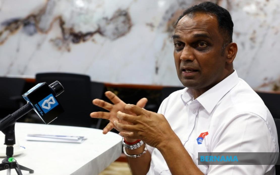 Perling's BN Candidate Banks on Ground-Level Connection