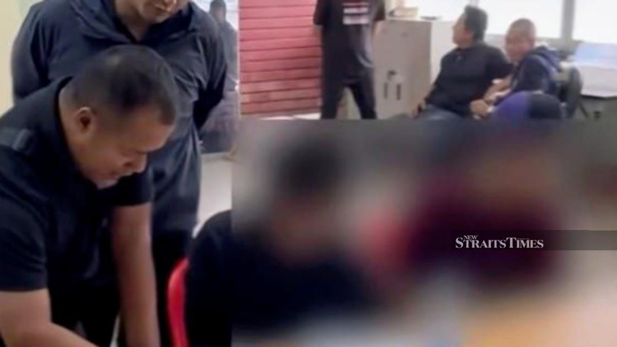 Three Malaysians Held in Thailand with RM4.3 Million Methamphetamine Cache