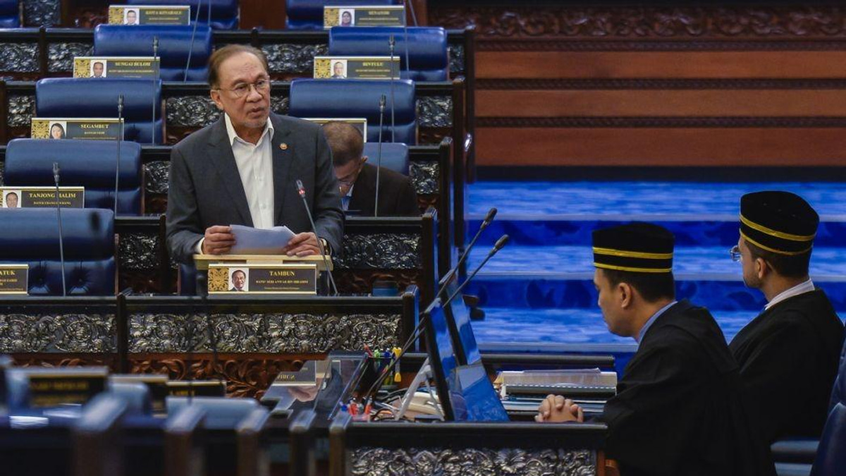 No Government Ban on FELDA Programmes, Clarifies PM Anwar