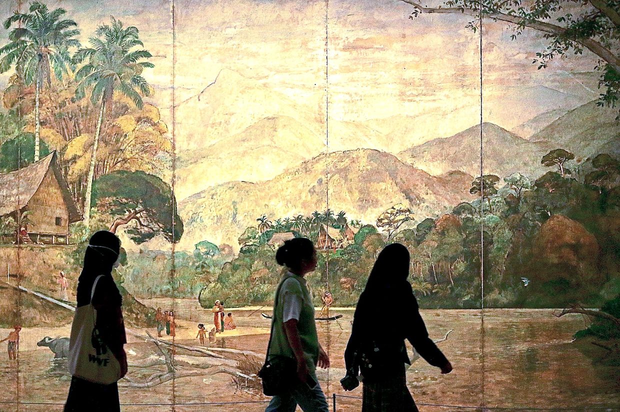 Tropical Climate Poses Silent Threat to Malaysia's Artistic Heritage, Demands Localized Conservation Strategy