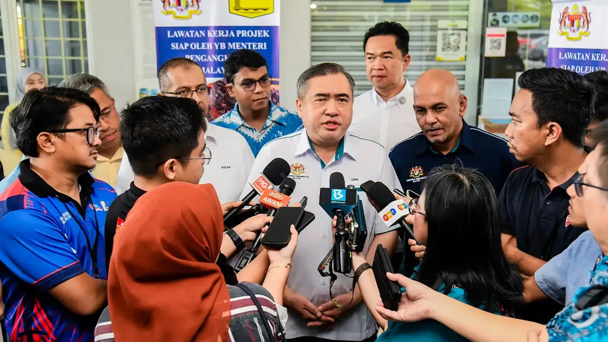 DAP's Loke Sees BN-PN Pact as Template for Future Elections if August Poll Succeeds