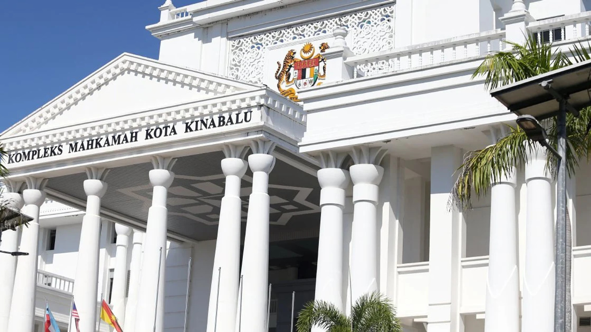 Handwriting Expert Maintains Position on Zara Mahathir Journal Authenticity