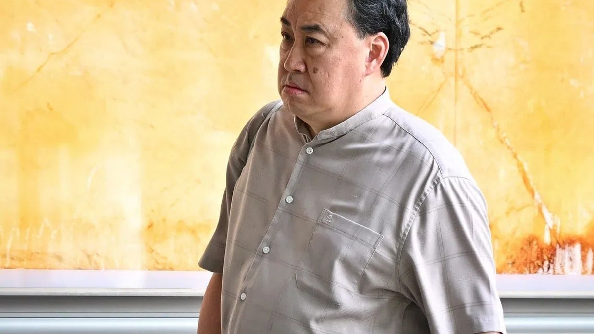 Singapore lawyer Lim Tean faces warrant review after missing jail surrender deadline