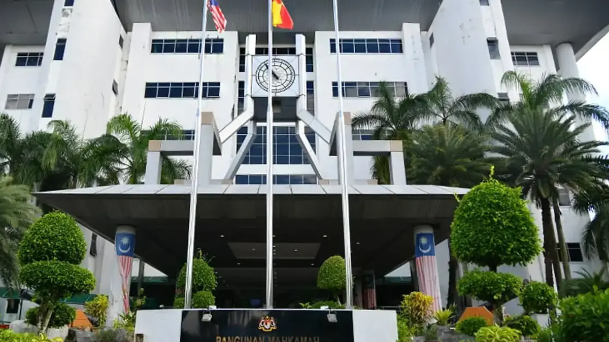 Customs Officer Faces Trial Over Alleged Bribe to Shelve Investigation