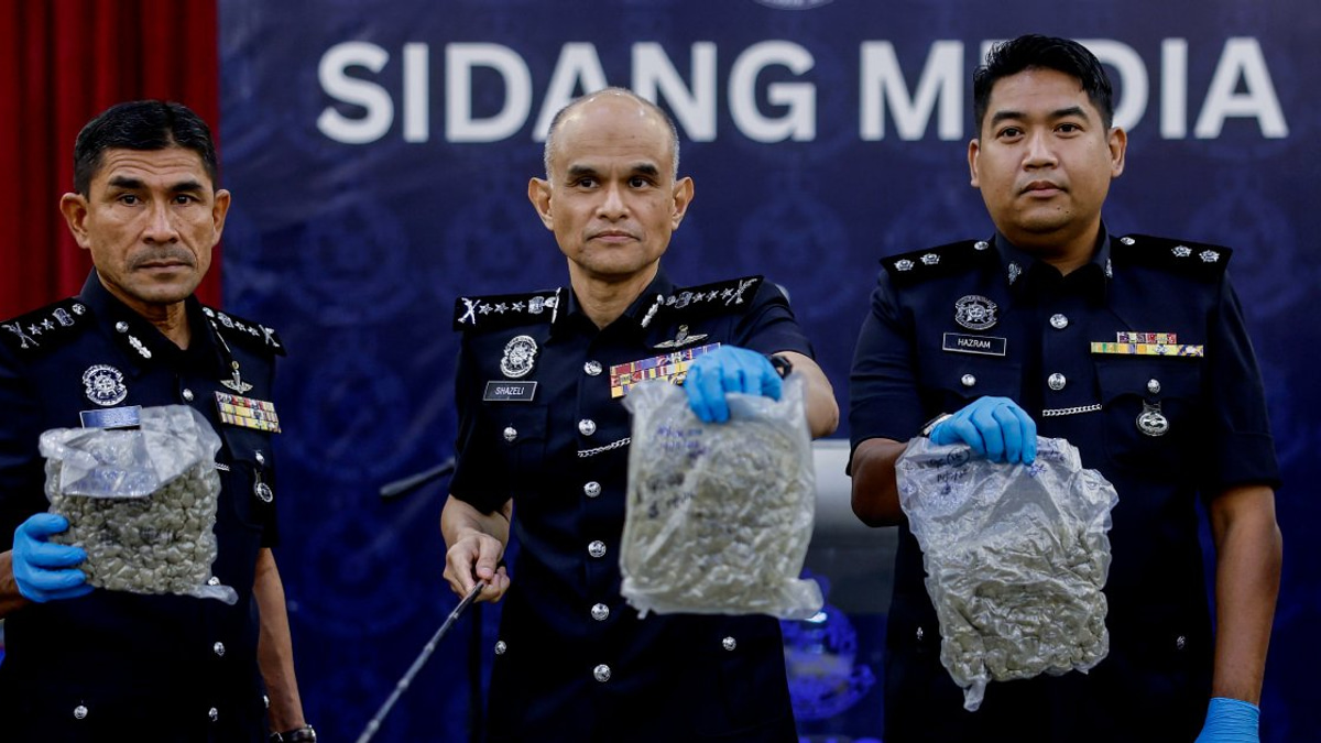 Malaysian authorities seize RM19.8 million cannabis shipment at KLIA bound for Europe; seven arrested